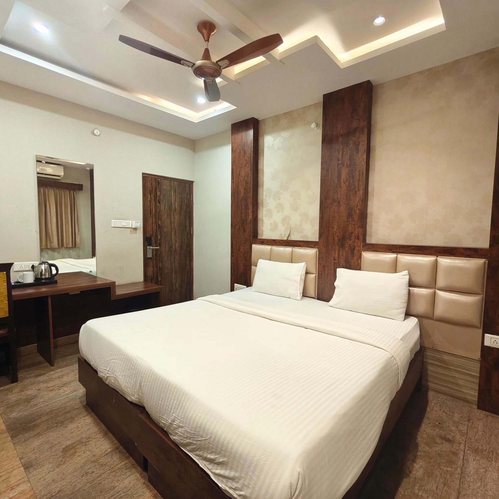 Al Noor Palace Bangalore Exterior photo